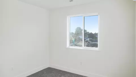 648 E Franklin St, Connell, WA 99326 photo 34