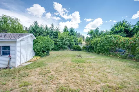 107 E 9th St, Colfax, WA 99111 photo 28