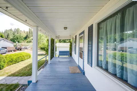 107 E 9th St, Colfax, WA 99111 photo 22
