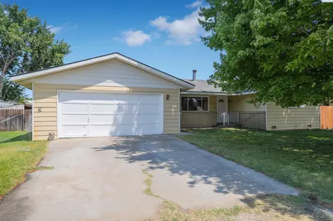 5411 W Melville Rd, Pasco, WA 99301 photo 1
