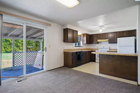 5411 W Melville Rd, Pasco, WA 99301 photo 7