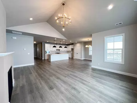 1255 NW Kamiak Ct, Pullman, WA 99163 photo 4