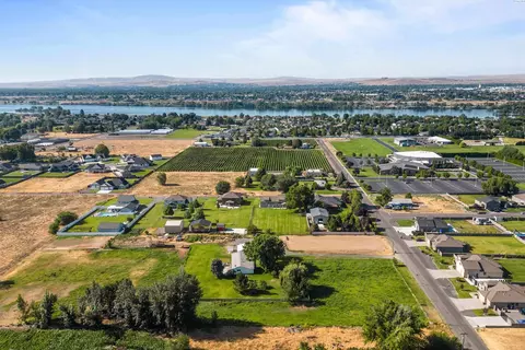 2017 N Rd 72, Pasco, WA 99301 photo 27