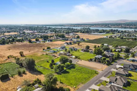 2017 N Rd 72, Pasco, WA 99301 photo 29