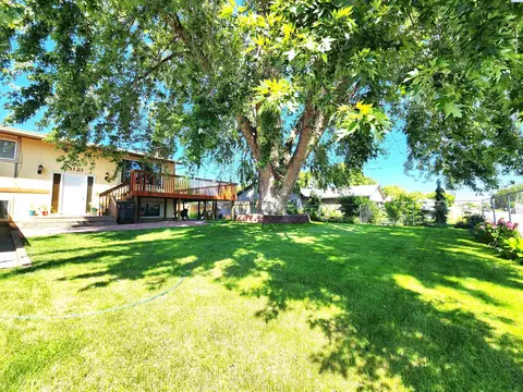 3121 W Wilcox Dr, Pasco, WA 99301 photo 5