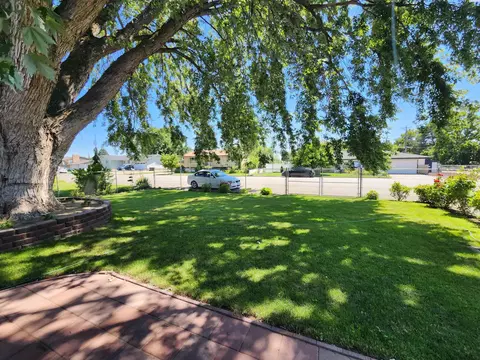 3121 W Wilcox Dr, Pasco, WA 99301 photo 3