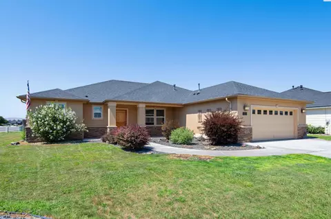 3422 Angelo Ln, Pasco, WA 99301 photo 1