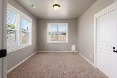 3422 Angelo Ln, Pasco, WA 99301 photo 9