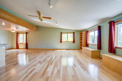 315 NW Dillon St, Pullman, WA 99163 photo 6
