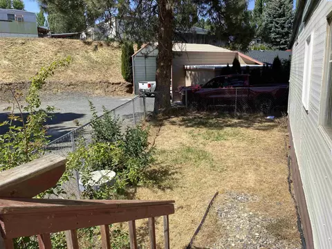 1165 S Grand Ave #18, Pullman, WA 99163 photo 2