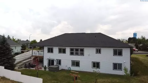 2215 NW Robert, Pullman, WA 99163 photo 47