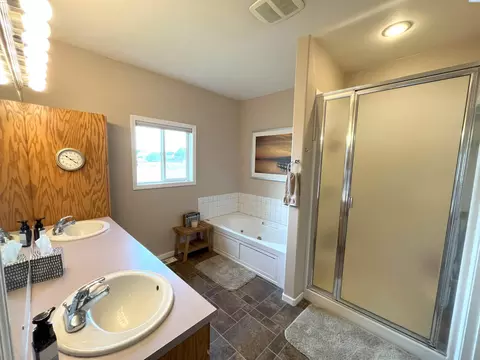 2215 NW Robert, Pullman, WA 99163 photo 27