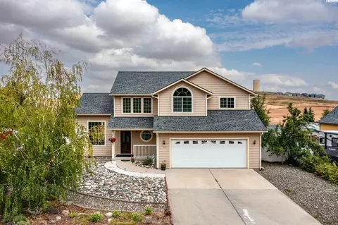 360 NW Terre View Dr, Pullman, WA 99163 photo 1