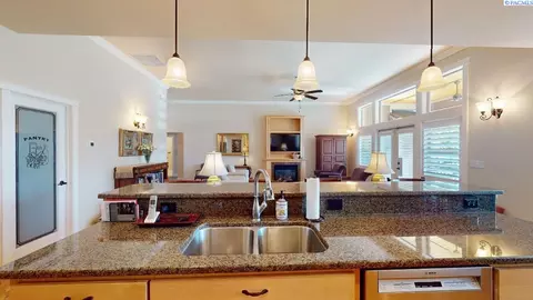 705 SW Alene Ct, Pullman, WA 99163 photo 18