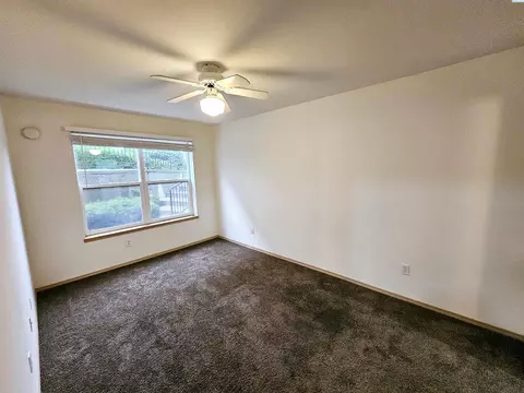 1645 NE Merman Dr #A204, Pullman, WA 99163 photo 2