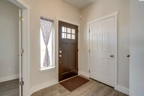 1155 NW Marshland St, Pullman, WA 99163 photo 2