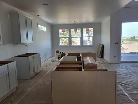 500 E Vineyard Dr, Pasco, WA 99301 photo 5