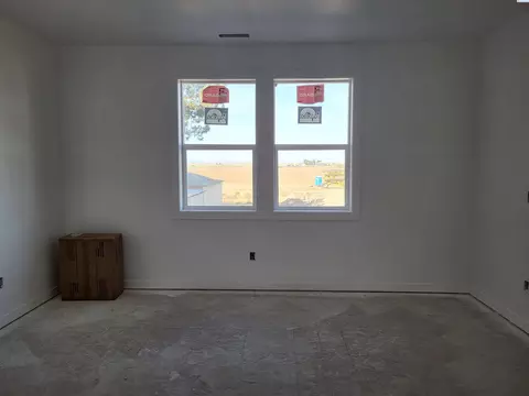 500 E Vineyard Dr, Pasco, WA 99301 photo 9