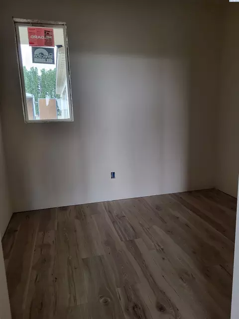 500 E Vineyard Dr, Pasco, WA 99301 photo 8
