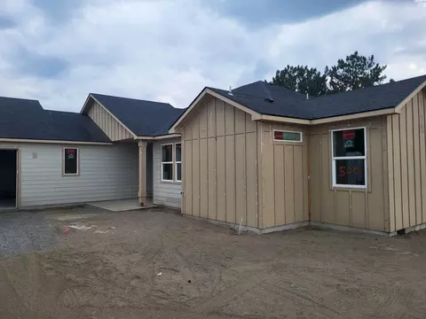 500 E Vineyard Dr, Pasco, WA 99301 photo 1