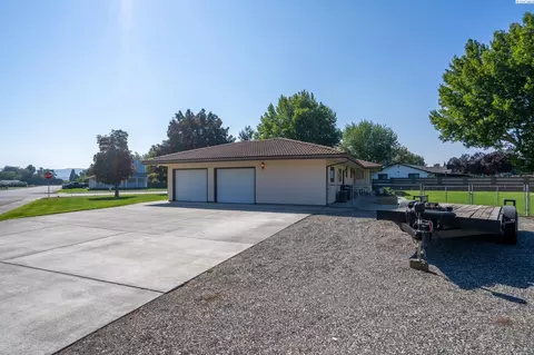 10101 W Argent Rd, Pasco, WA 99301 photo 4