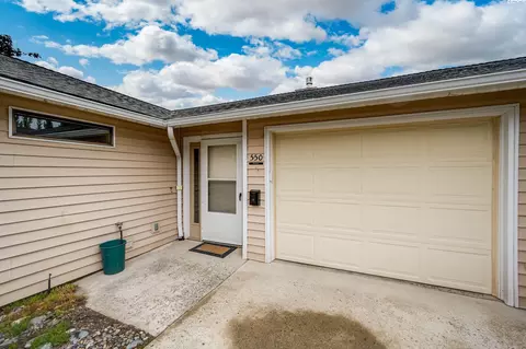 550 SW Moe St, Pullman, WA 99163 photo 3