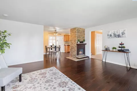 711 W Jan, Pasco, WA 99301 photo 5