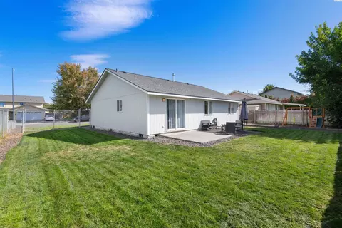 5104 Robert Wayne Dr, Pasco, WA 99301 photo 21