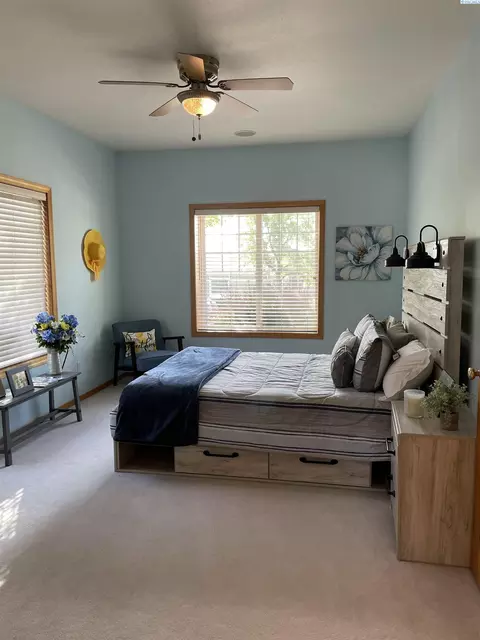 1548 SW Capri Ct, Pullman, WA 99163 photo 9
