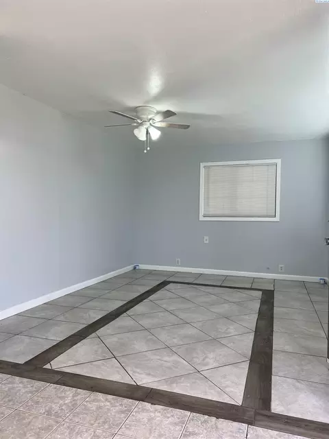 1220 E Clark St, Pasco, WA 99301 photo 8