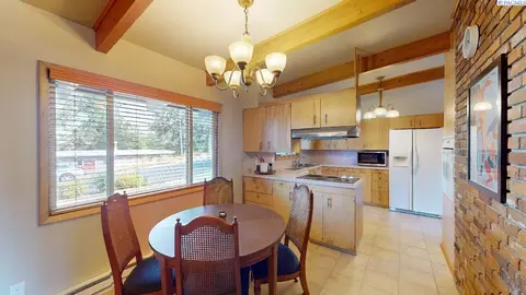 1615 NE Upper Dr, Pullman, WA 99163 photo 5