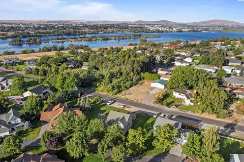 14 Marigold Loop, Pasco, WA 99301 photo 4
