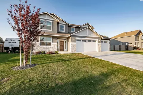 5703 W Ruby St, Pasco, WA 99301 photo 2