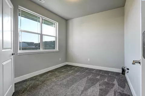 5703 W Ruby St, Pasco, WA 99301 photo 5