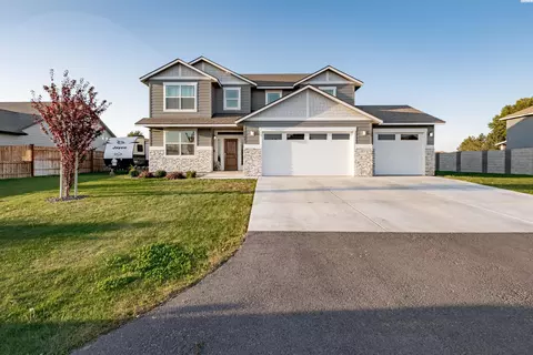 5703 W Ruby St, Pasco, WA 99301 photo 1