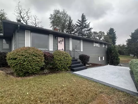 735 NW Olsen St, Pullman, WA 99163 photo 1