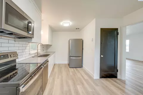 735 NW Olsen St, Pullman, WA 99163 photo 6