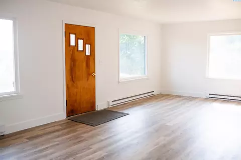 735 NW Olsen St, Pullman, WA 99163 photo 3
