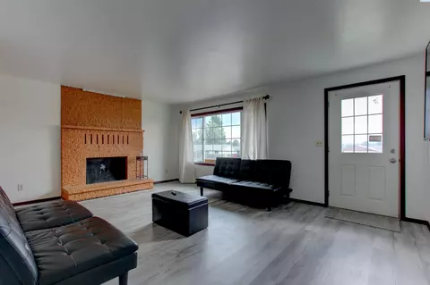 727 W Jan St, Pasco, WA 99301 photo 8