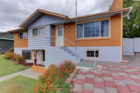 727 W Jan St, Pasco, WA 99301 photo 6