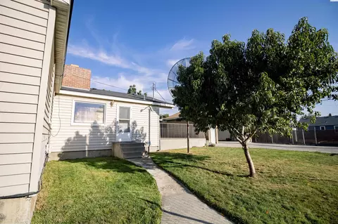 828 W Octave St, Pasco, WA 99301 photo 38