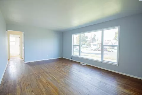 828 W Octave St, Pasco, WA 99301 photo 5
