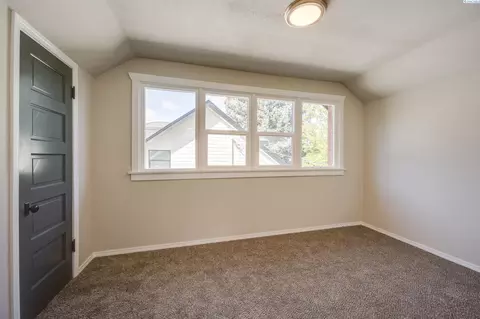 312 E James St, Colfax, WA 99111 photo 18