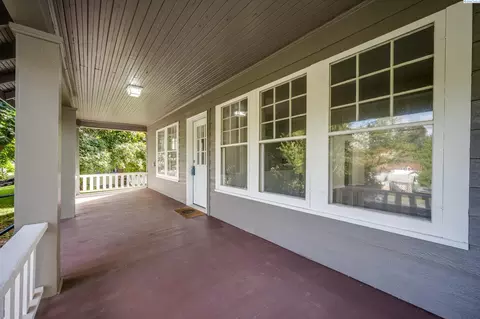 312 E James St, Colfax, WA 99111 photo 2