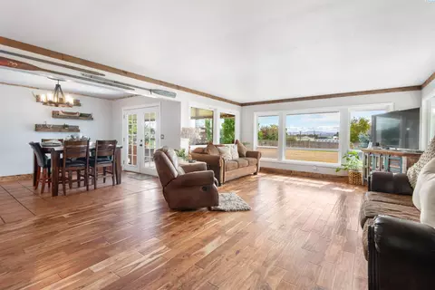 5820 W Argent Rd, Pasco, WA 99301 photo 6