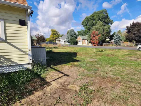 110 E St, Endicott, WA 99125 photo 18