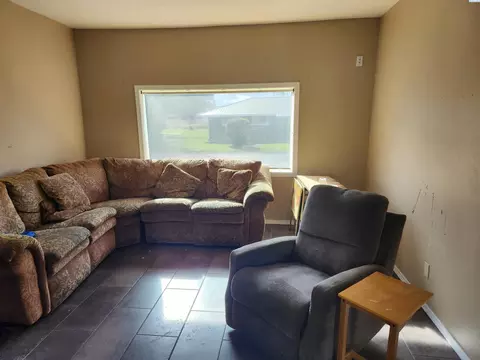 110 E St, Endicott, WA 99125 photo 7