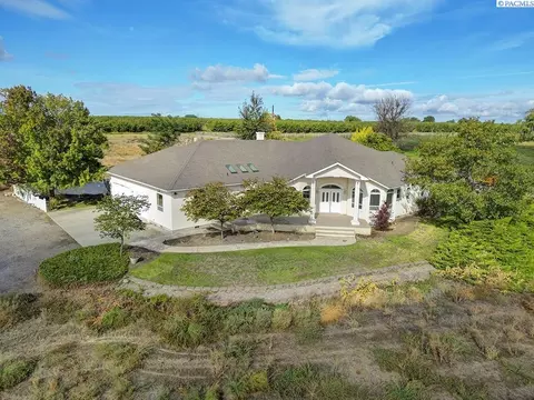 451 Gemini Dr, Pasco, WA 99301 photo 1