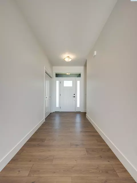 835 SW Panorama Dr, Pullman, WA 99163 photo 4