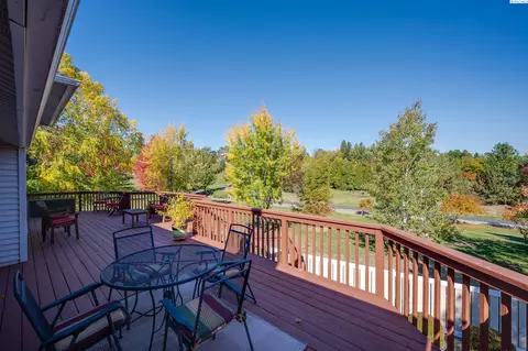 630 SE Alderwood Ct, Pullman, WA 99163 photo 3